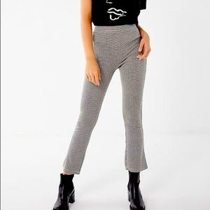 UO Casey Plaid Kick Flair Pant